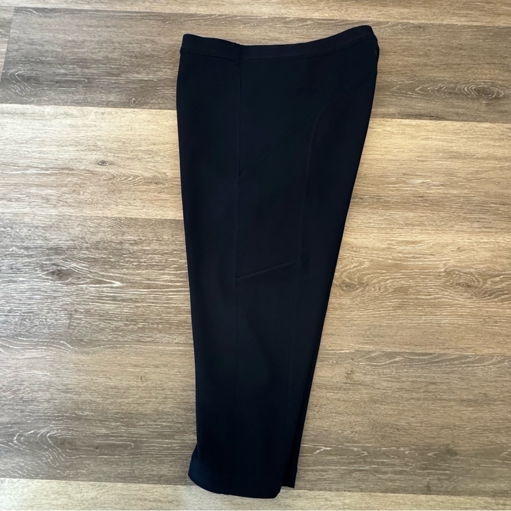 Lululemon Women’s Navy Blue Crop Leggings Size 8 - Picture 7 of 8
